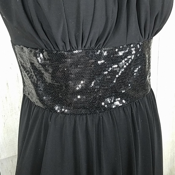 Black flowy halter style dress prom cocktail - Picture 2 of 5